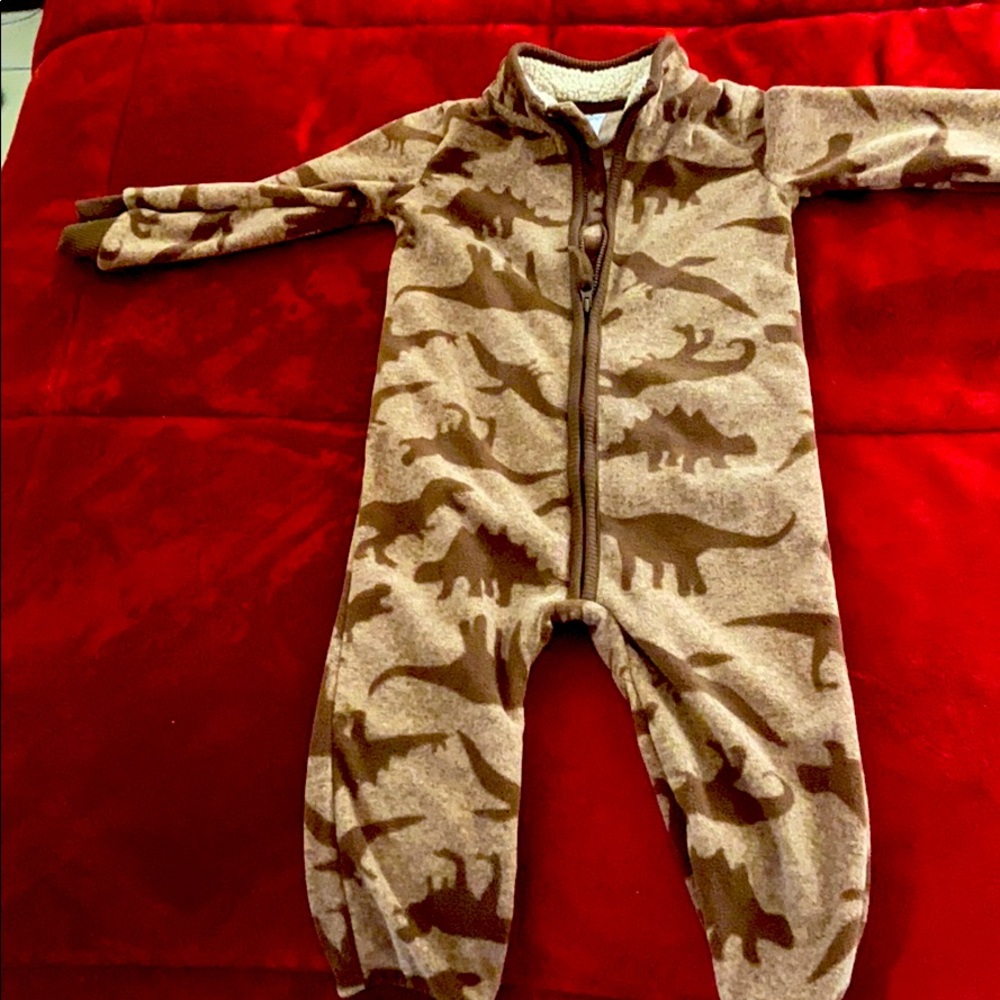 24 mommy Carter’s one piece